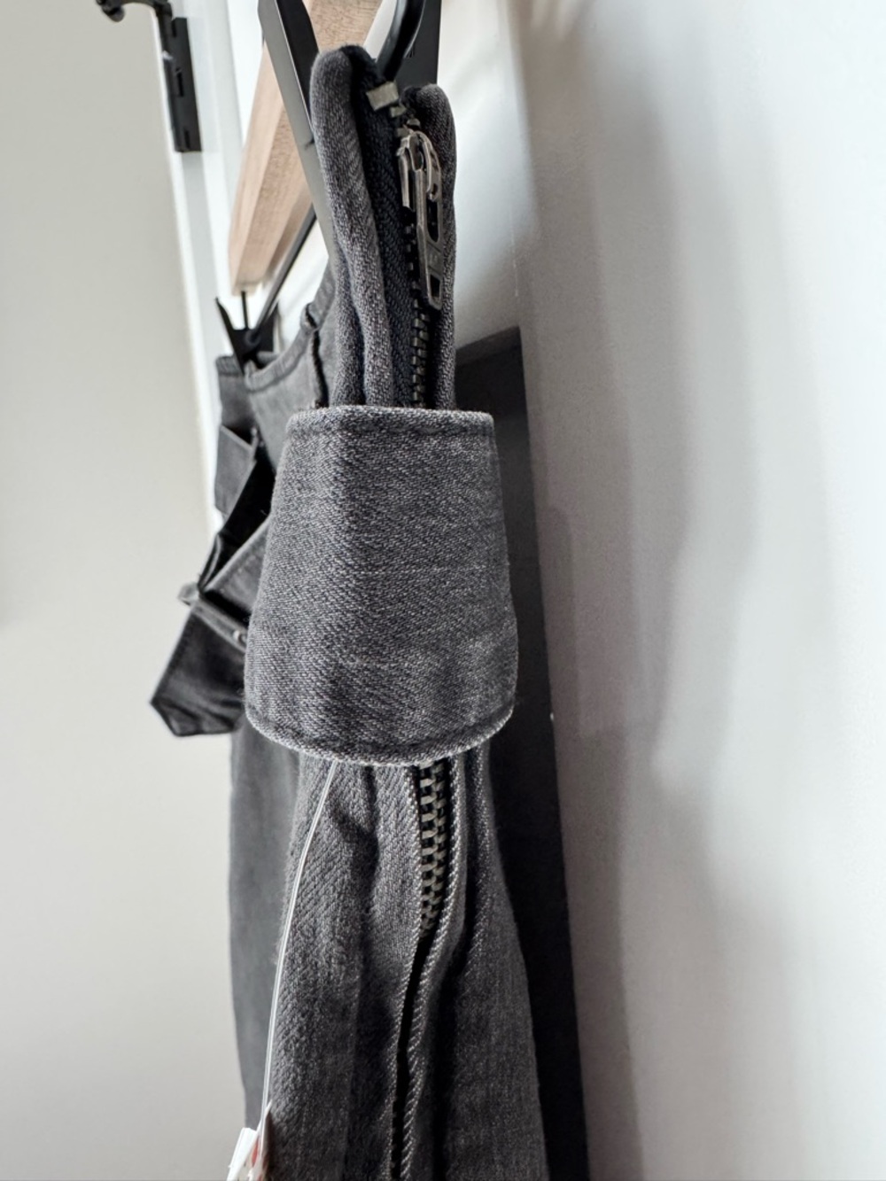 Free People Livin It Up Denim Pencil Mini Skirt in Worn Black size 4 NWT - Picture 6 of 10